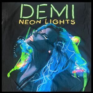 Demi Lovato Neon Lights Graphic TShirt Black Size Medium